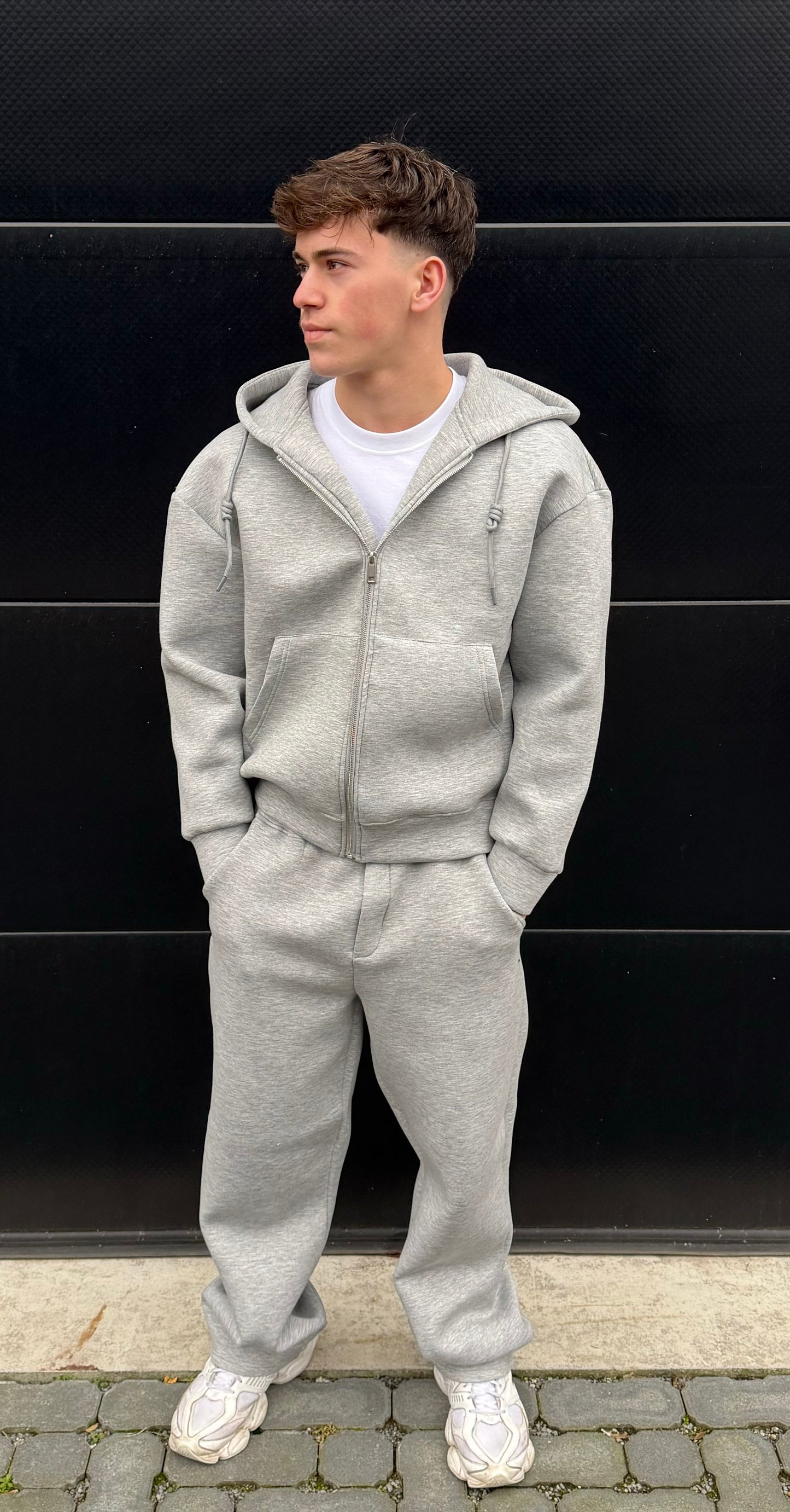 Ensembles Verity Gris