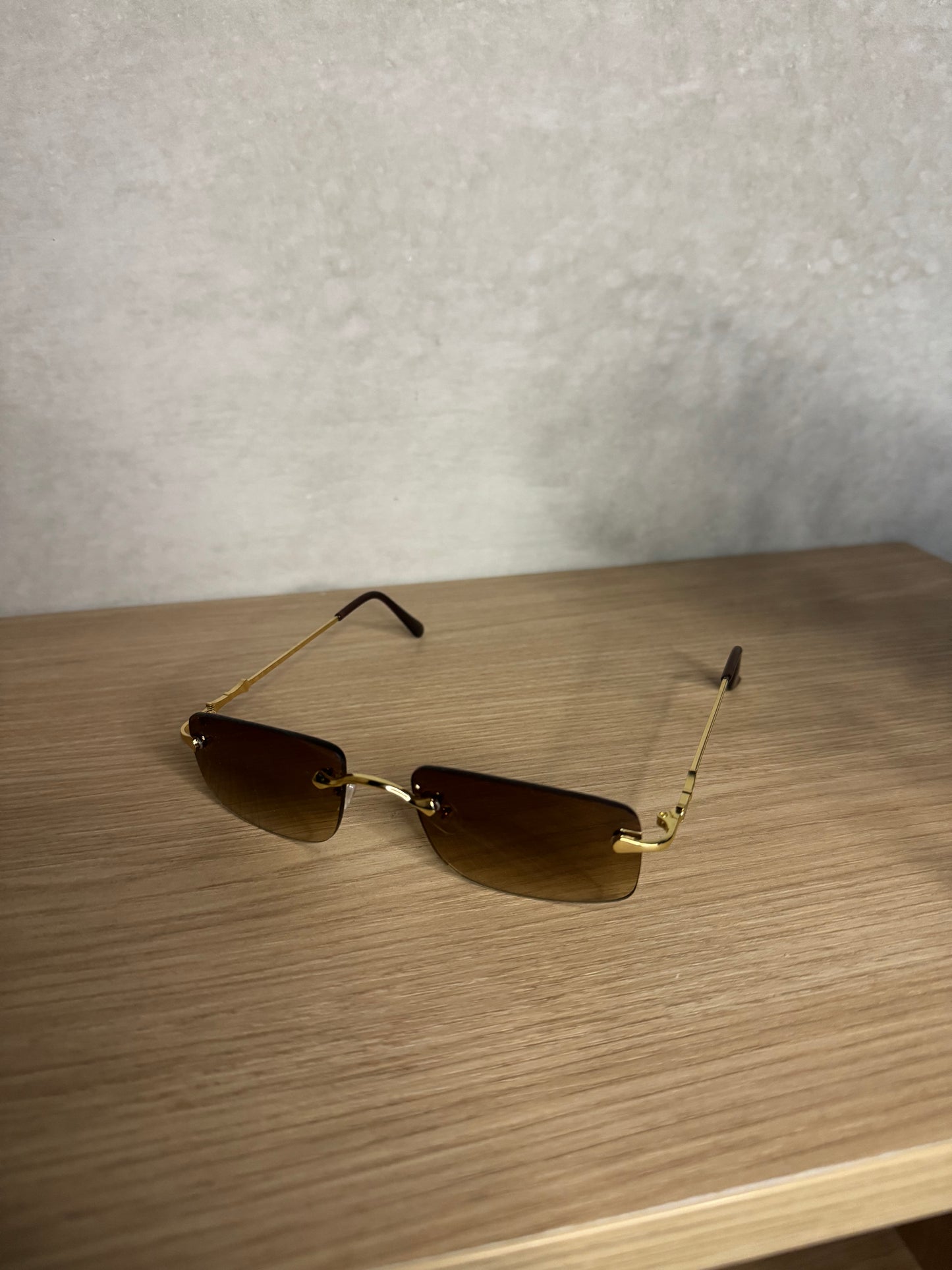 Lunette carvy doré