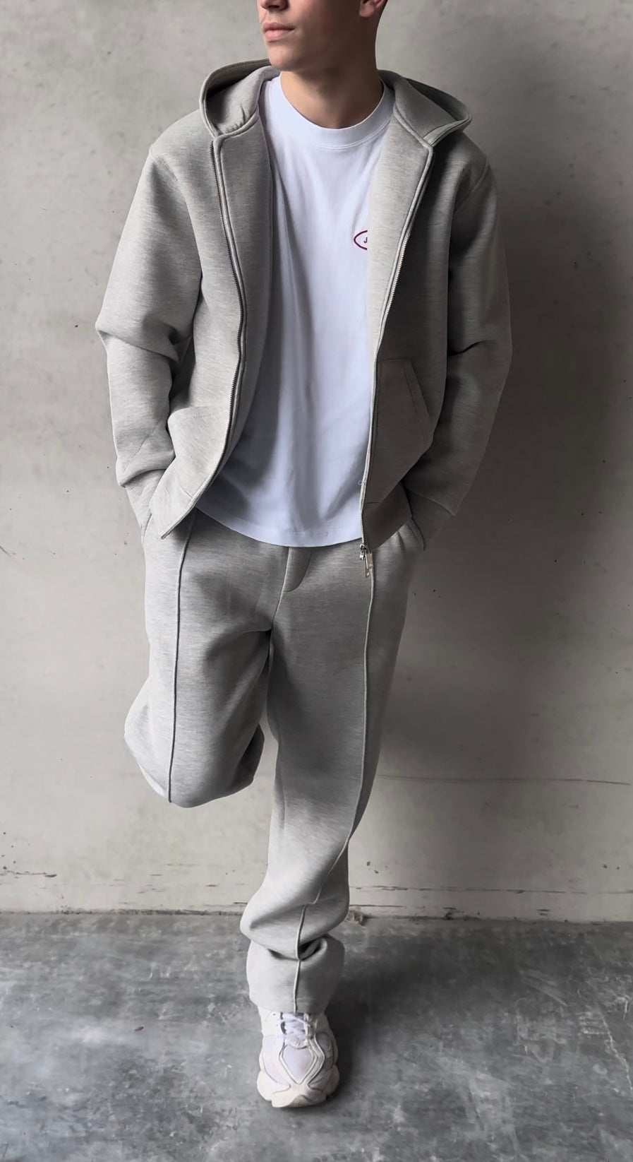 Ensemble Trinity gris